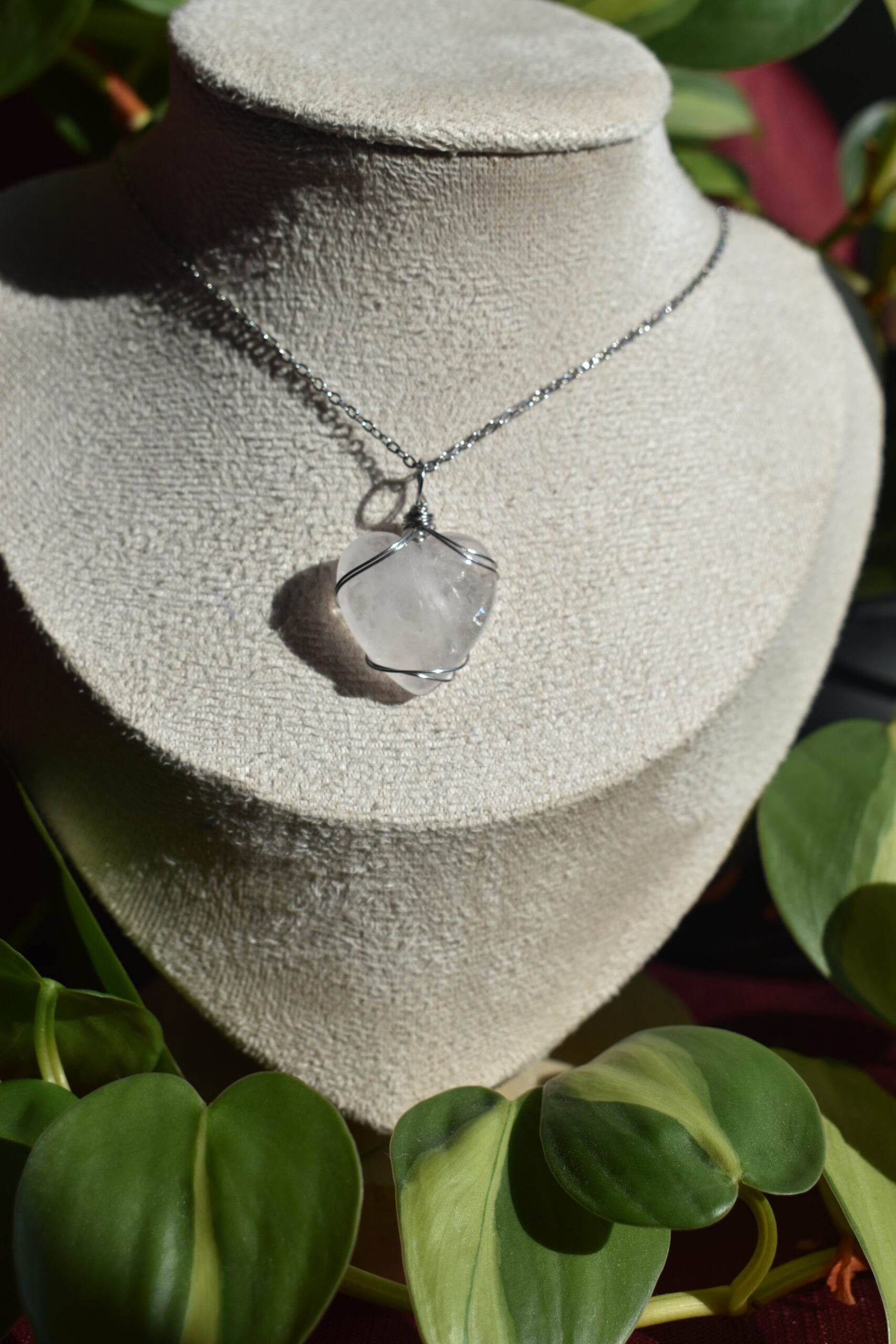 Rose Quartz Heart Necklace - Image 3