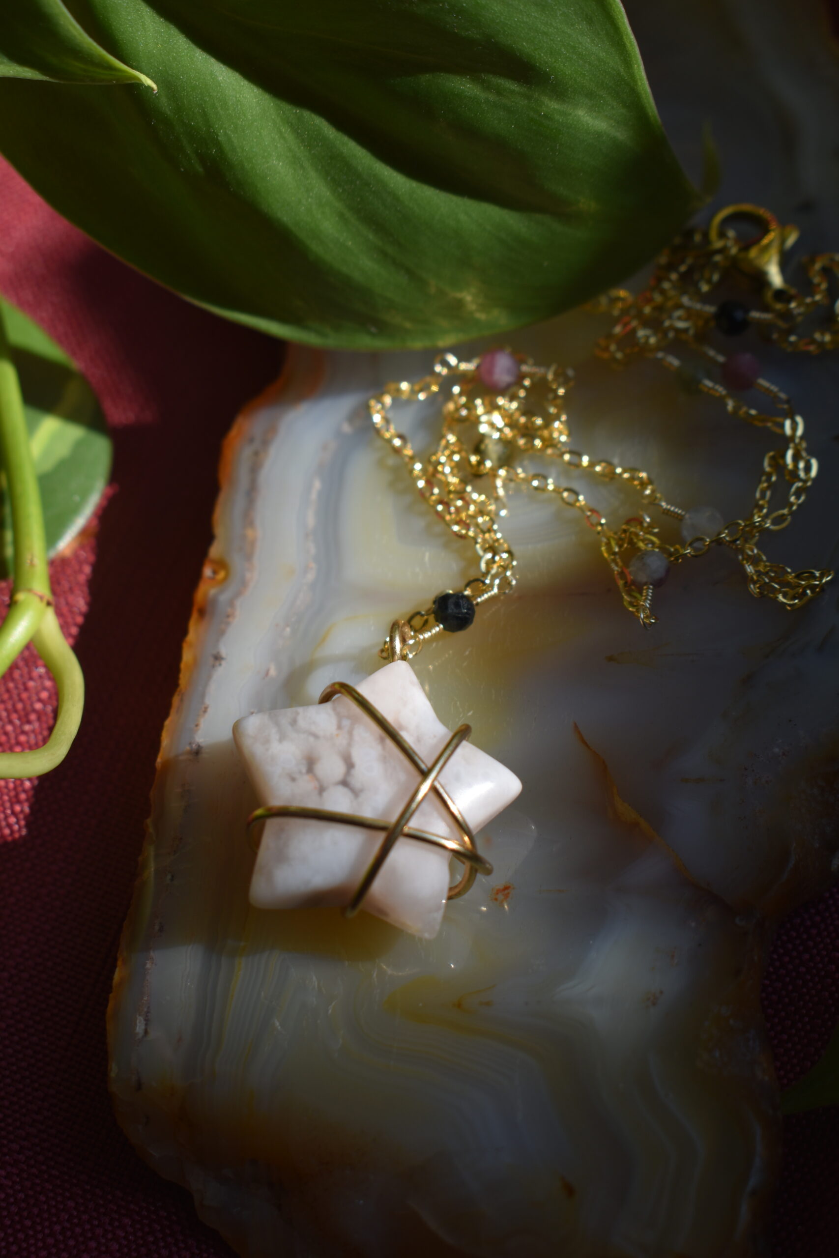 Flower Agate Star Necklace
