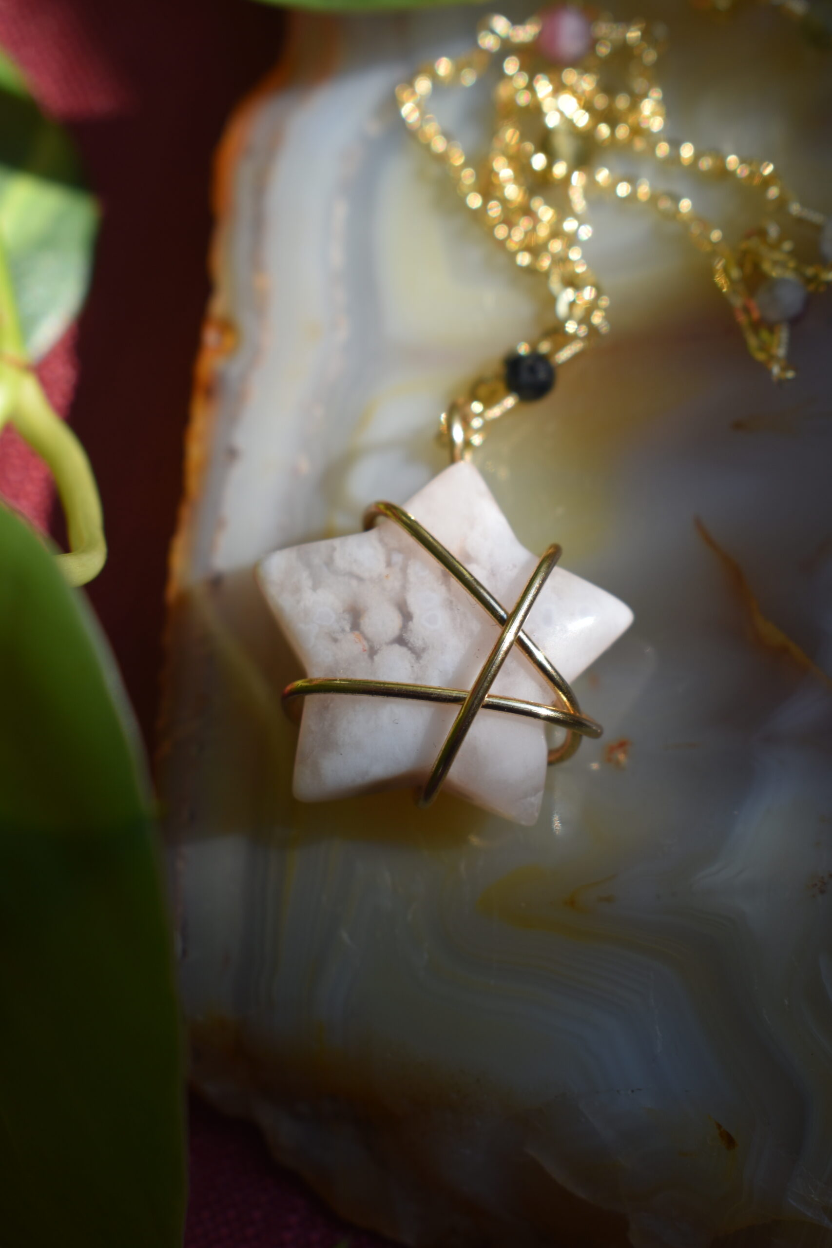 Flower Agate Star Necklace - Image 3
