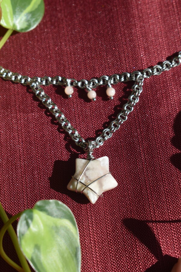 Flower Agate Choker