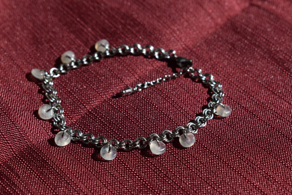 Iridescent Labradorite Bracelet